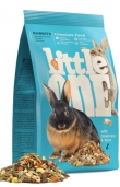 Здравословна храна за зайци над 6 месеца Little One Feed for rabbits с пелети от предовано, ливадно сено, моркови и рожков 0.400 кг.